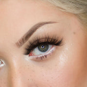 Style A4 Fabulashes 3D faux mink strip eyelashes on model