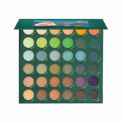 'Static Serenity' Creative Beauty Palette