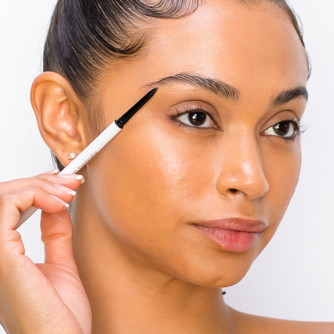 ESSENTIALS Micro Brow Pencil - Medium Brown