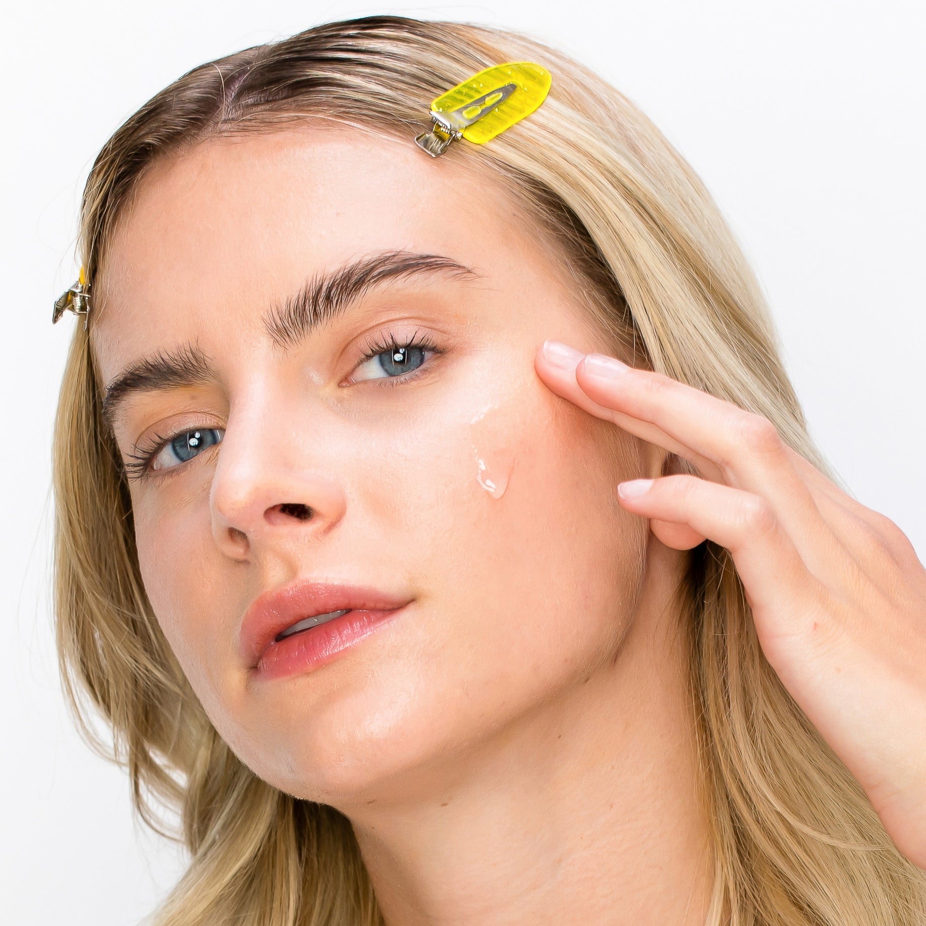 ESSENTIALS Face Primer