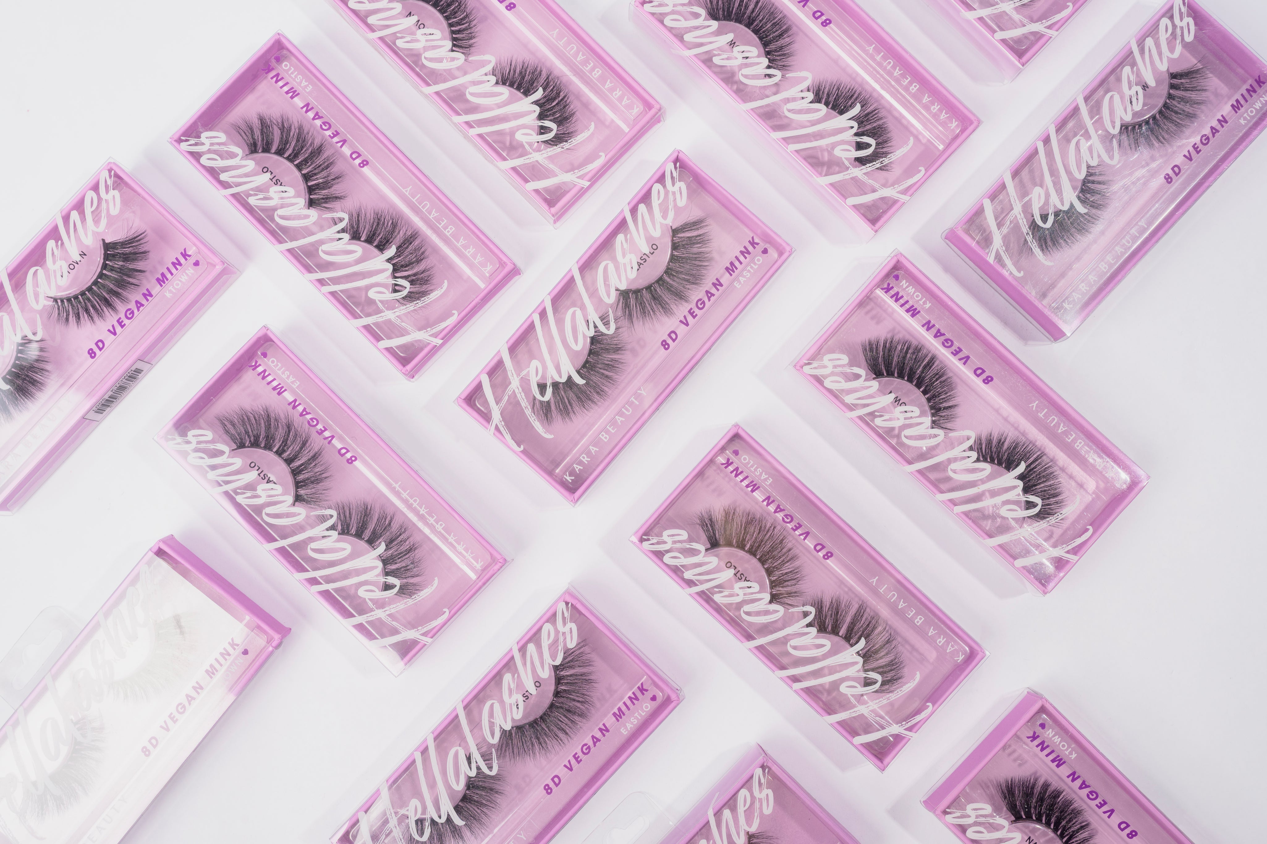 Hella_Lashes-Group_2_06381ae0-be4c-4f2a-a786-8523e4d0b5f4.jpg