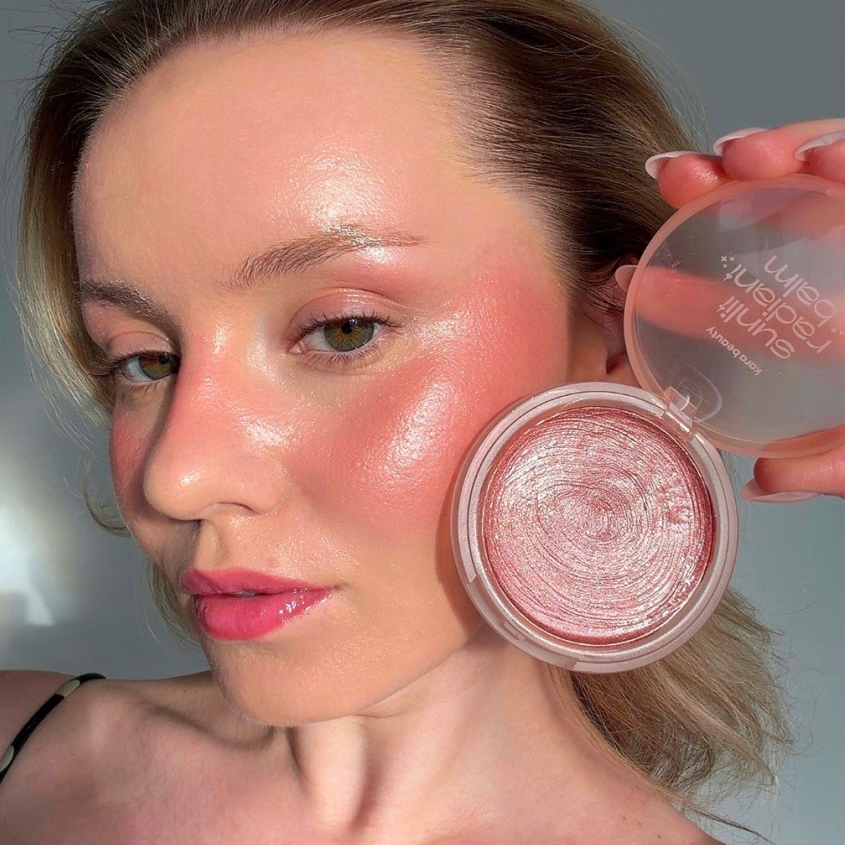 Sunlit Radiance Glow Balm