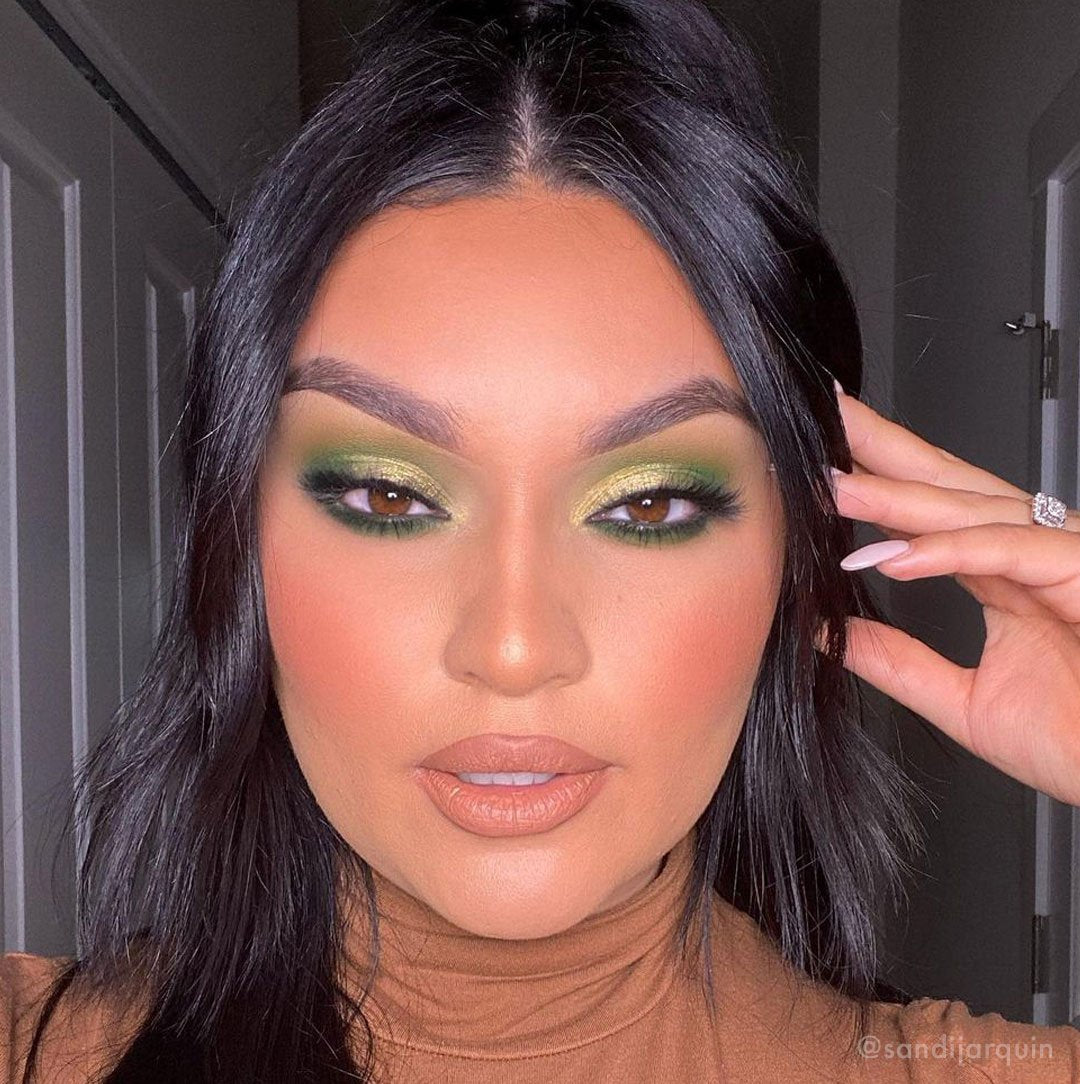 Eyeshadow look using Kara Beauty's Daydream 8-Shade Vegan Eyeshadow Palette