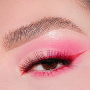 Burgundy Ombre  color 3D Faux mink eyelashes on model