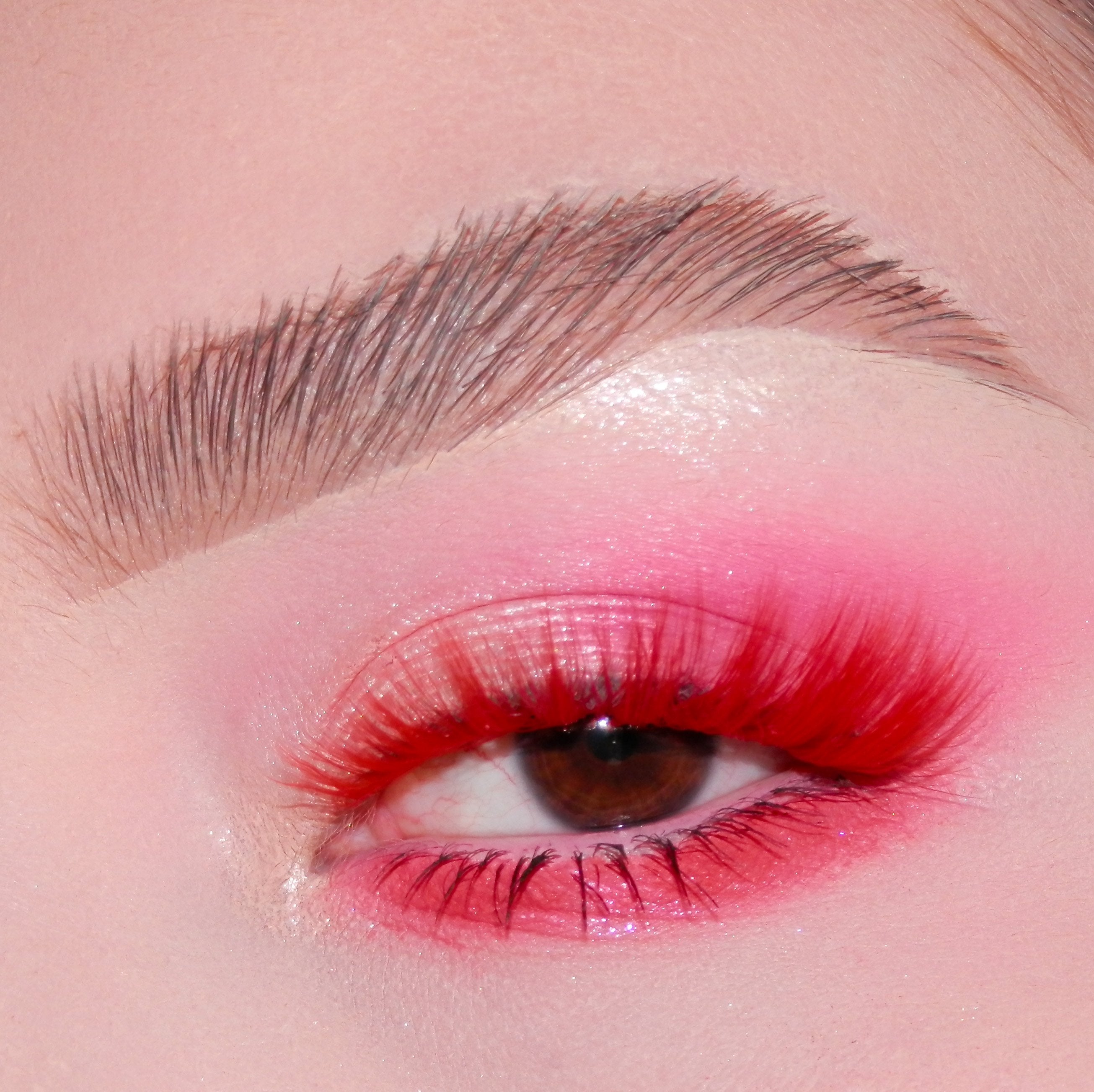 Red color 3D faux mink eyelashes on model