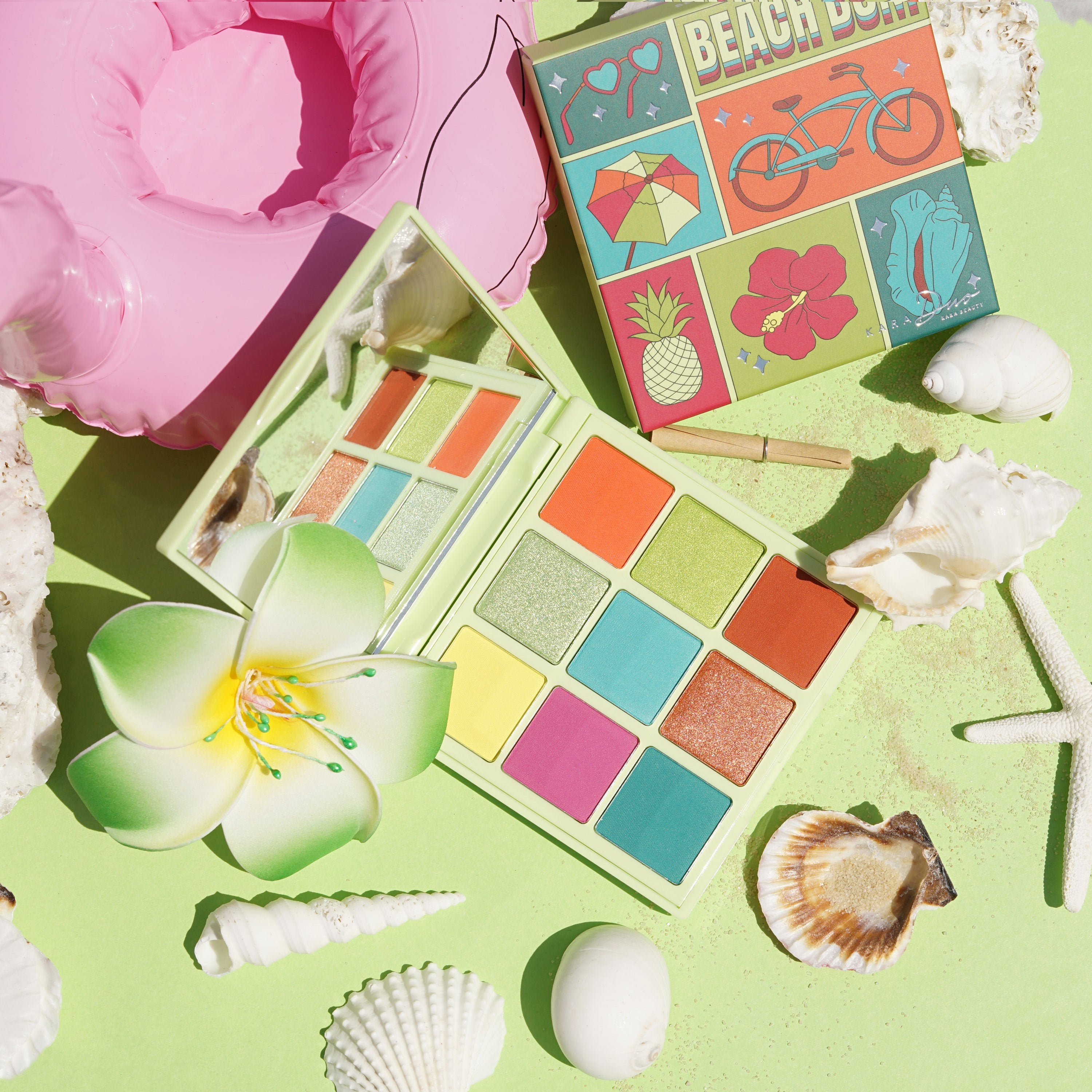 ES123 Beach Bum vegan eyeshadow mini with props