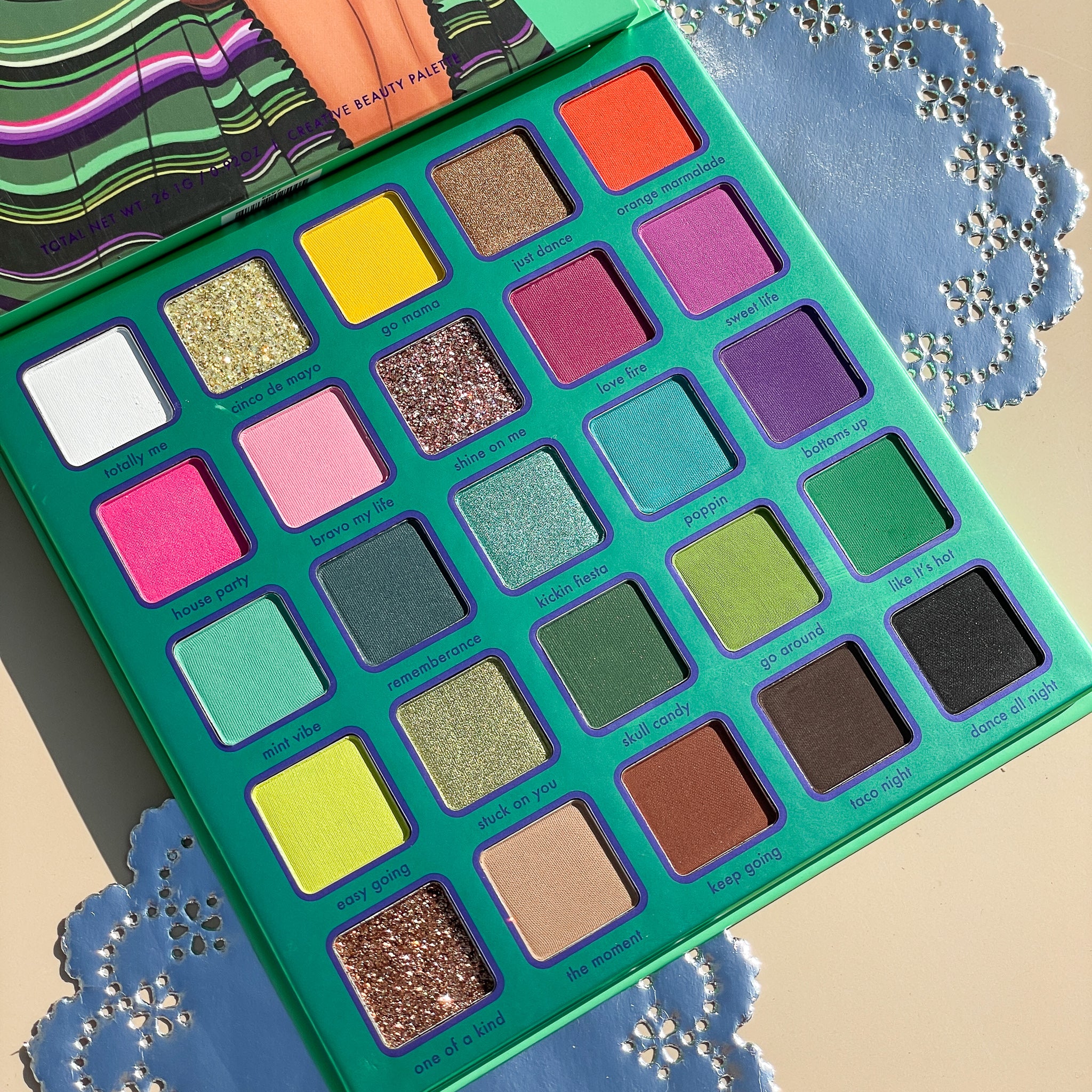 LIFE OF THE FIESTA Creative Beauty Palette