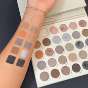 PRO22 COOL, WHATEVER ☺︎ Creative Beauty Palette